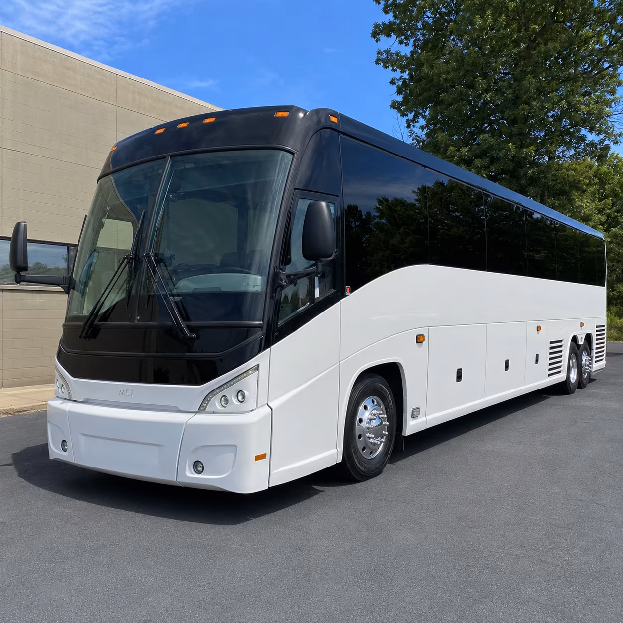 busrentalbrooklynpark com is the go to for mystic lake amphitheater concert trips from brooklyn park