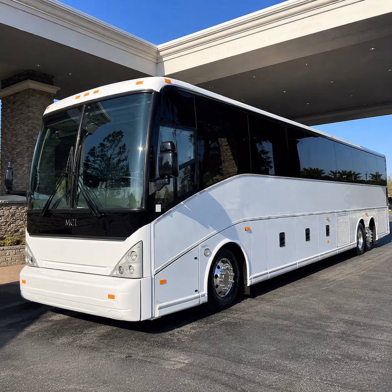 multi stop hotel and corporate pickup routes from brooklyn park to msp