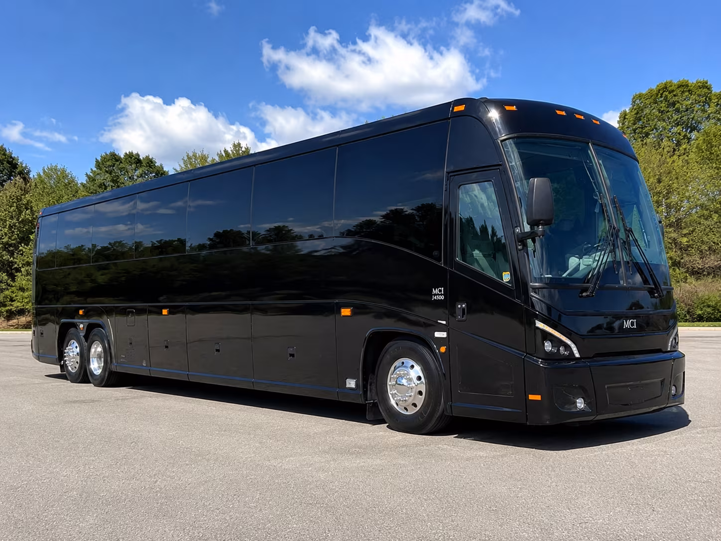 shuttle guests between brooklyn park hotels and your venue all night long
